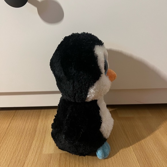 Ty Beanie Boo “Waddles” Penguin Plush 6” – Glitter Eyes Stuffed Animal - Picture 3 of 4